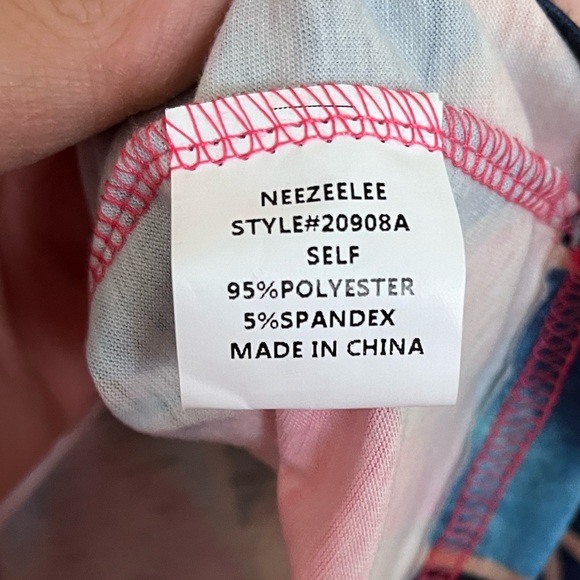 Soft tunic in stained glass pattern by Neezeelee, XL - Picture 7 of 12